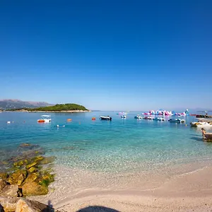 Hotel New Crystal Ksamil