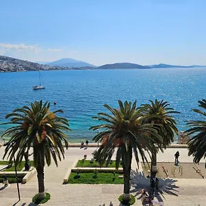 Hotel Pini Sarandë